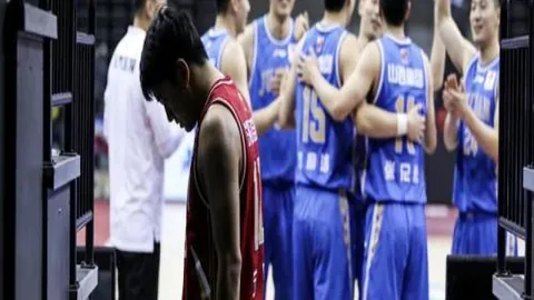 “欧冠决赛预热：泰尔齐奇教练解析多特蒙德备战策略”